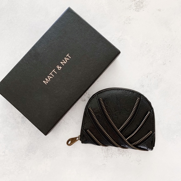 Matt & Nat Handbags - Matt & Natt Zippered Crescent Wallet